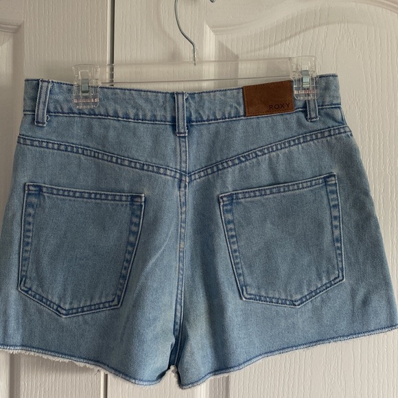Roxy Jean Shorts - Picture 6 of 9